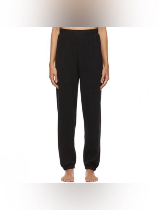 SKIMS Pants - SKIMS Black Relaxed Lounge Jogger Pants